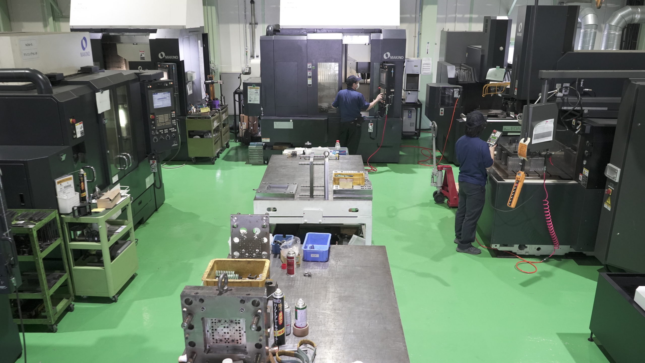 金型製造全体風景 金型製造全体風景
